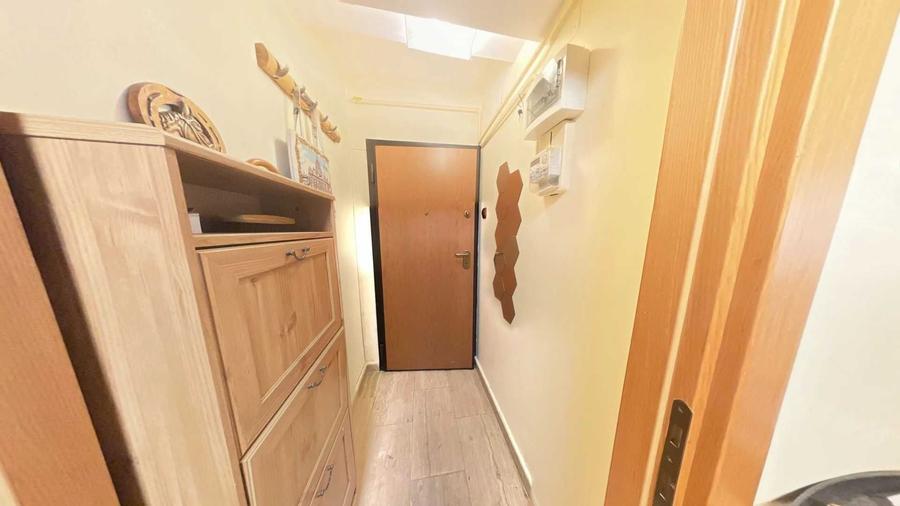 Apartament cu 2 camere semidecomandat, mobilat în Floreasca