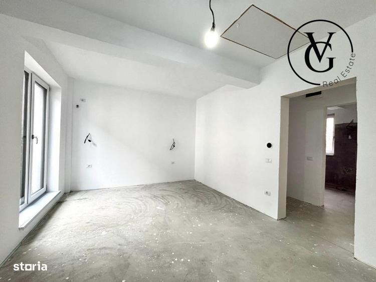 Casă cu 3 camere cu Teren 160 Mp în Lumina