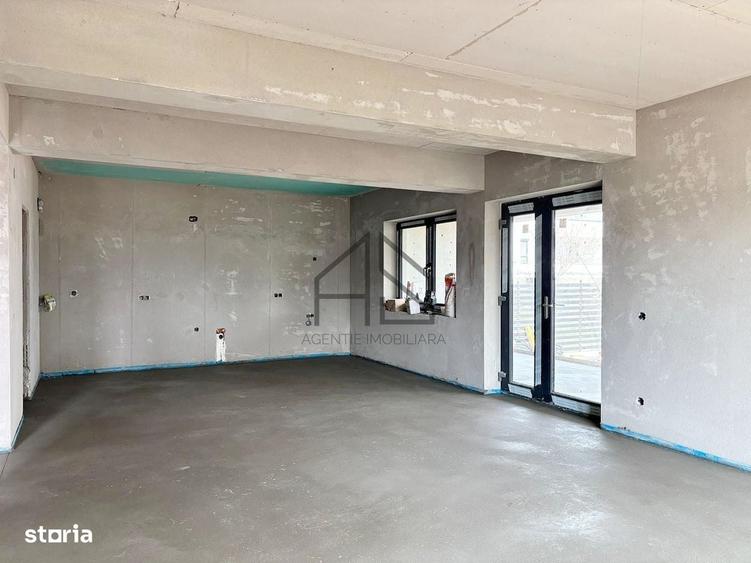 Casă cu 4 camere cu Teren 750 Mp în Central