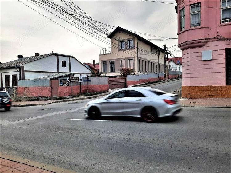 Spațiu comercial, de 472 mp, în Burdujeni