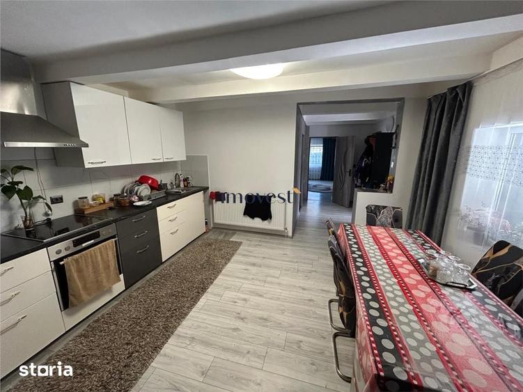Casă cu 4 camere cu Teren 2700 Mp în Doba