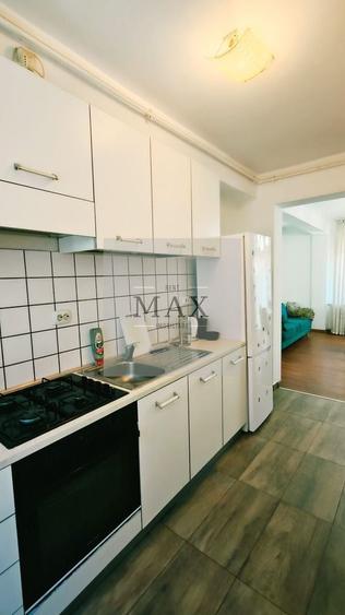 Apartament 4 camere de închiriat Zorilor, zona Recuperare, etaj 1 - 15