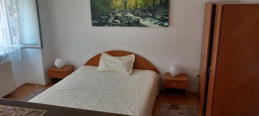 Garsonieră decomandată în 13 Decembrie