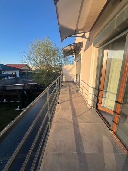 Casă individuală cu 3 camere cu Canalizare în Dumbrăvița
