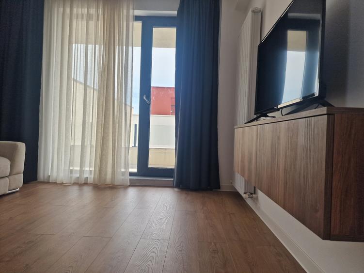Apartament cu 2 camere semidecomandat în Central