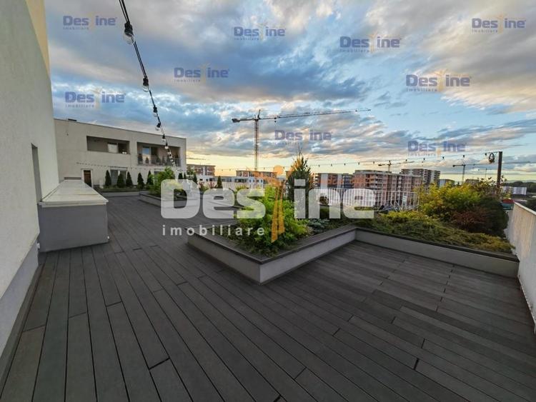 Apartament cu 2 camere decomandat în Tractorul
