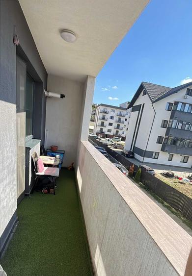 Apartament cu 2 camere semidecomandat în Exterior Vest