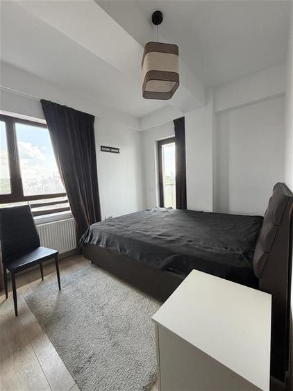 Apartament cu 3 camere decomandat în Nicolina