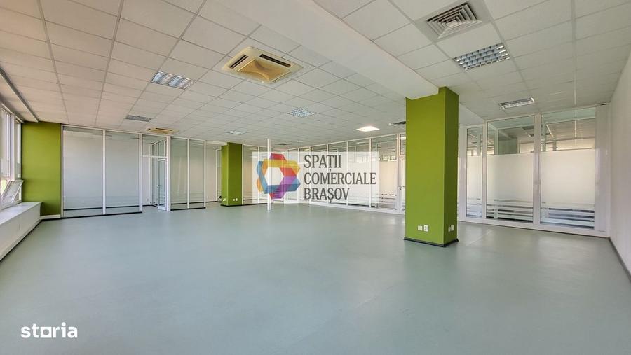 Spațiu comercial, de 496 mp, în Central