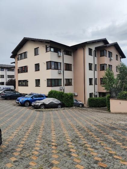 Apartament cu 2 camere decomandat, mobilat în Valea Adâncă