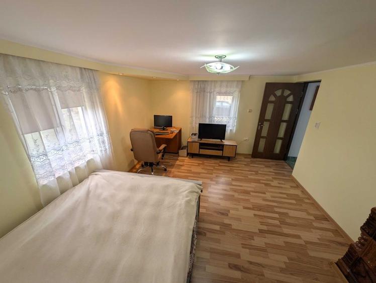Casă cu 2 camere în Cornu Luncii