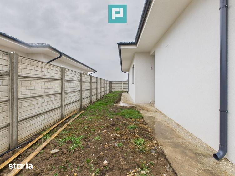 Casă cu 3 camere cu Teren 250 Mp în Tokai