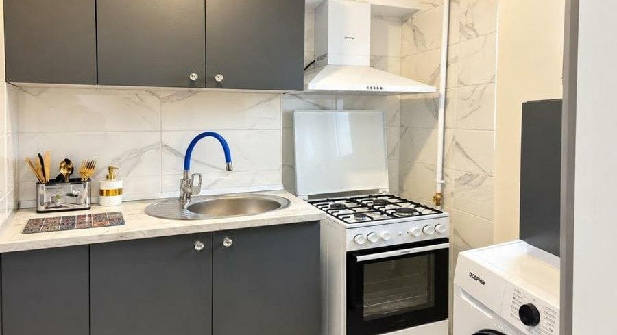 Apartament cu 2 camere semidecomandat, mobilat în Moșilor