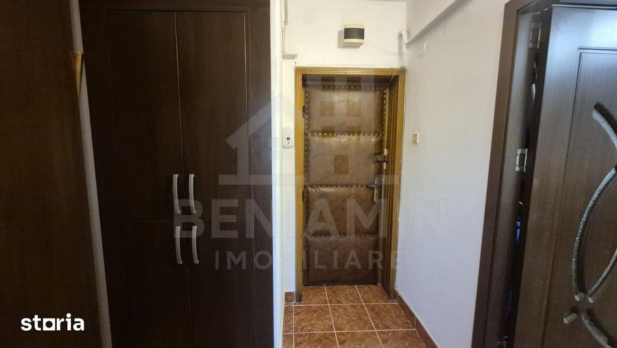 Apartament cu 2 camere semidecomandat în George Enescu