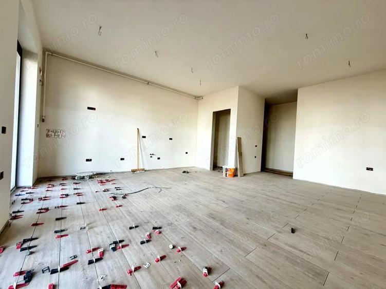 Apartament cu 2 camere decomandat în Plopi