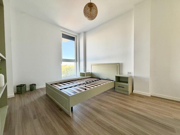 Apartament cu 3 camere decomandat, mobilat în Torontalului