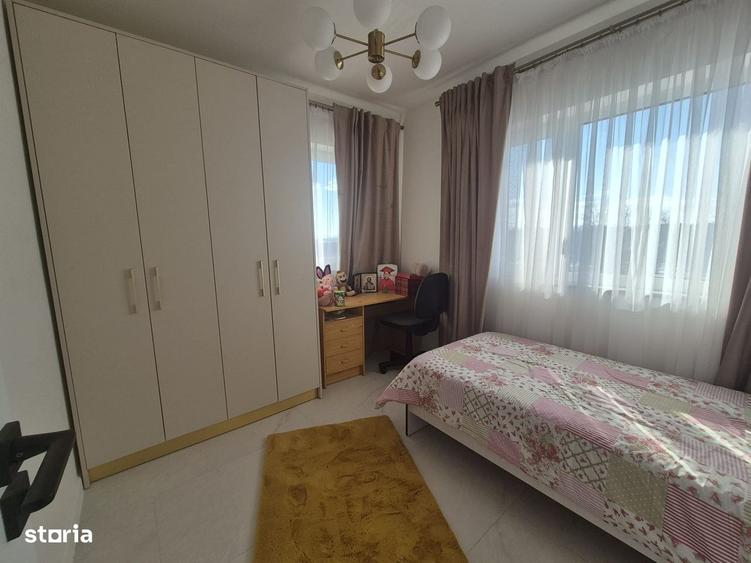 Casă cu 3 camere cu Teren 150 Mp în Lisaura