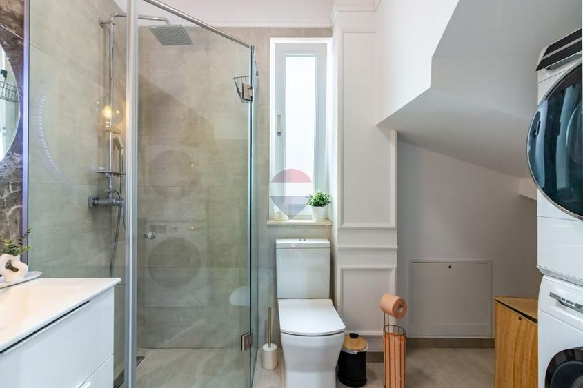 Casă individuală cu 4 camere cu Teren 375 Mp în Corbeanca