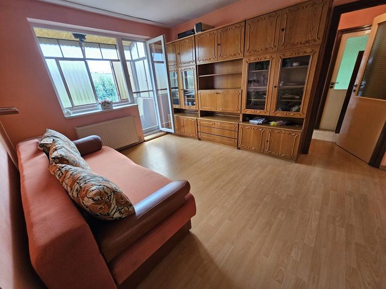 Apartament cu 2 camere nedecomandat în Dacia