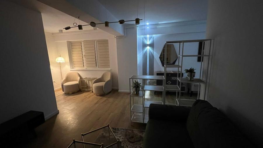 Apartament cu 2 camere semidecomandat în Bogdan Vodă