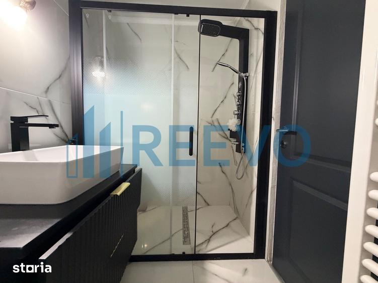 Apartament cu 3 camere decomandat, mobilat în Bistrița Lac