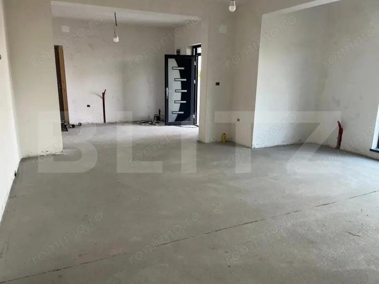 Casă cu Teren 1200 Mp în Central