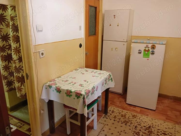 Garsonieră decomandată în Rotbav