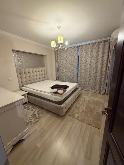 Apartament cu 3 camere decomandat în Gară