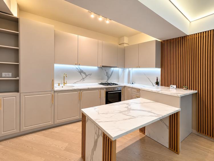 Apartament cu 2 camere semidecomandat în Pipera
