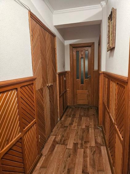 Apartament cu 3 camere decomandat în Banat