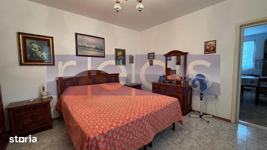 Casă cu 3 camere cu Teren 1300 Mp în Dobrotești
