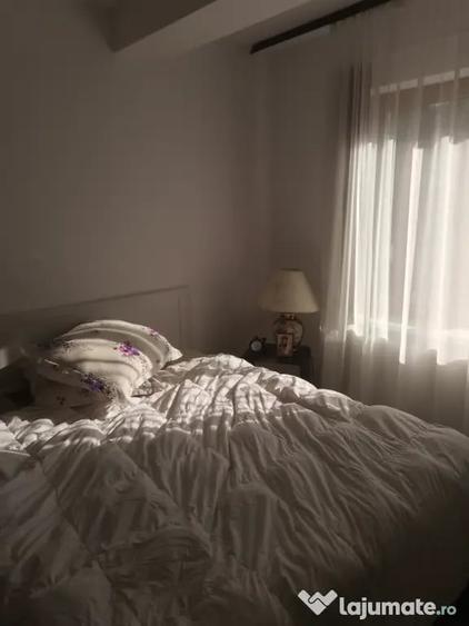 Apartament cu 2 camere decomandat în Piatra Arsă