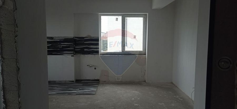 Apartament cu 2 camere de vanzare - 3