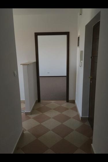 Apartament cu 2 camere decomandat în Complex Studențesc