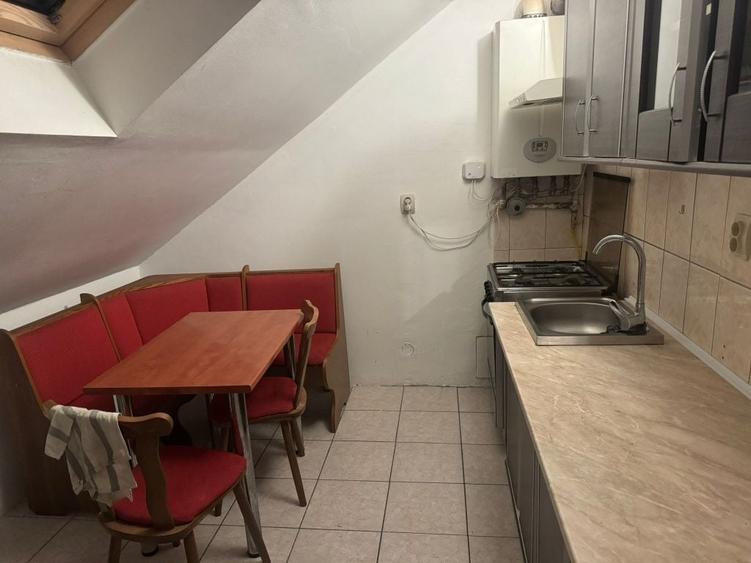 Garsonieră decomandată în Florești