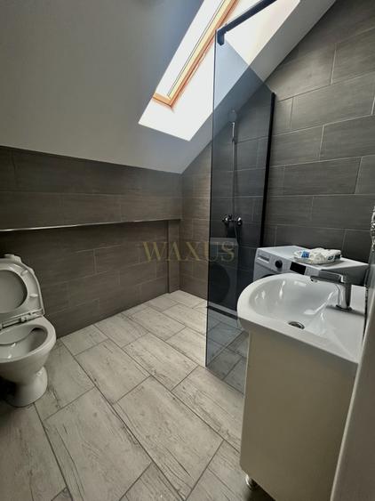 Apartament cu 2 camere semidecomandat, mobilat în Florești