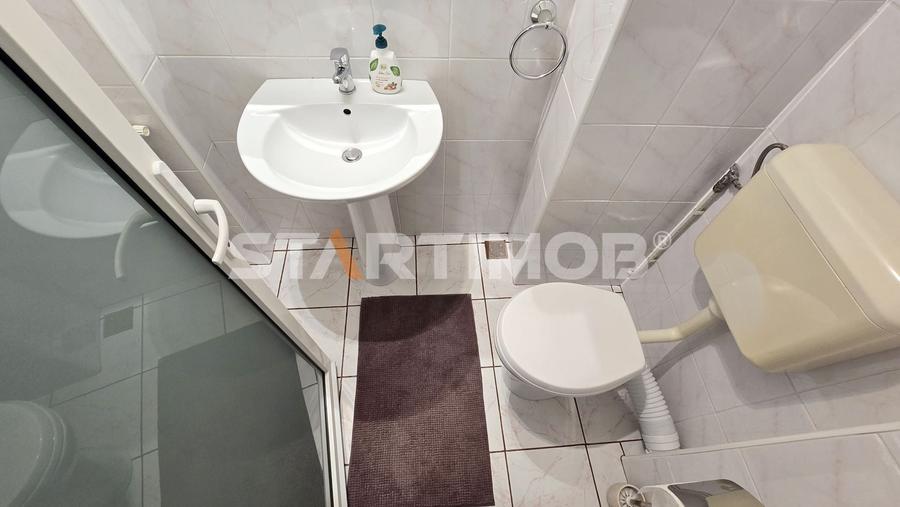 Apartament cu 4 camere decomandat în Griviței