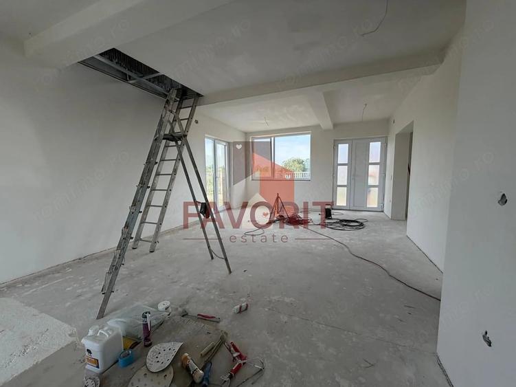 Triplex | 3 camere | Toate utilitatile | Asfalt | Parter + Mansarda | - 2