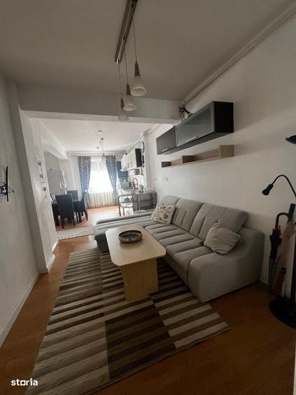 Apartament cu 2 camere decomandat în Turnișor