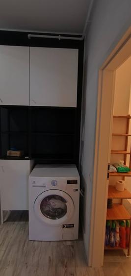 Apartament cu 2 camere semidecomandat în Sopor