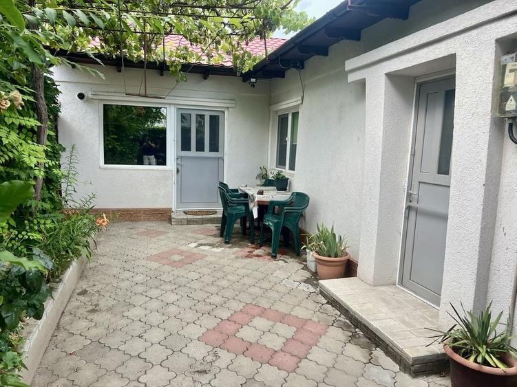 Casă cu 3 camere în Coiciu
