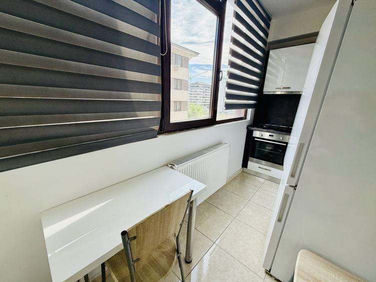 Apartament 2 camere mobilat și utilat complet Str Tineretului etaj intermediar - 5