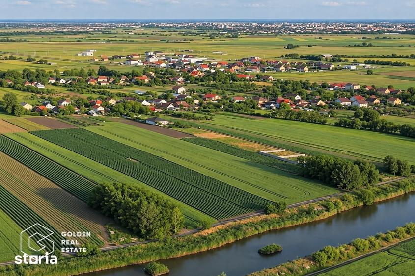 Teren de 400 mp, în Șofronea