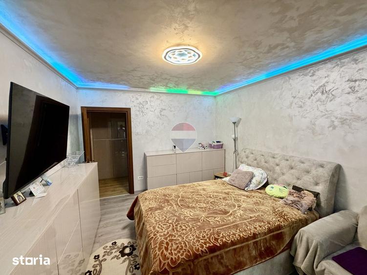 Apartament cu 3 camere în Brăilei
