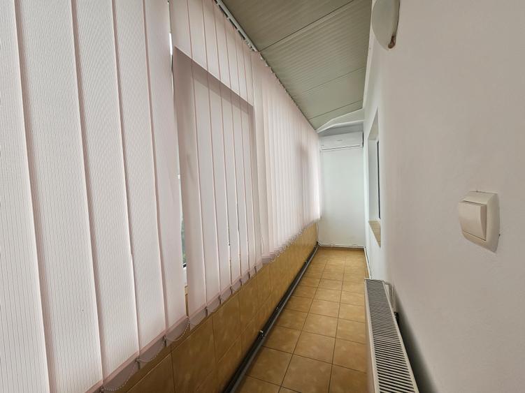 Apartament cu 3 camere decomandat în Gară