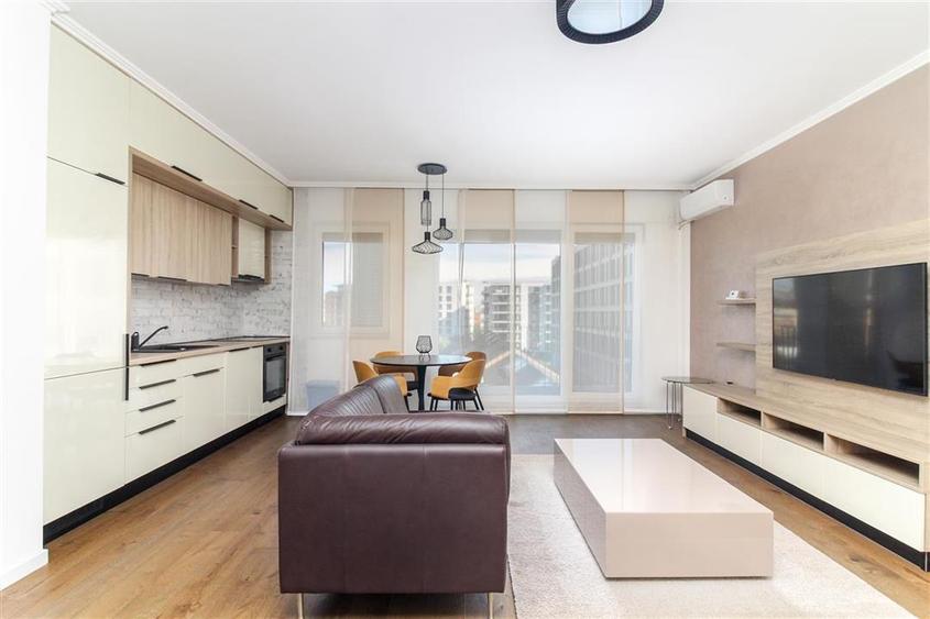 Apartament cu 2 camere semidecomandat în Mărăști