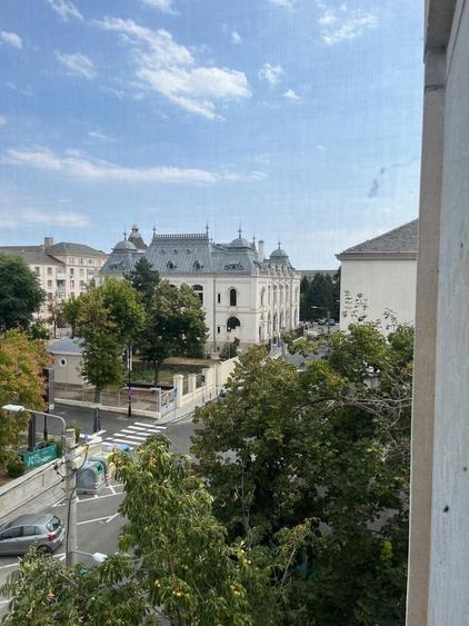 Apartament Ultracentral de inchiriat - 1