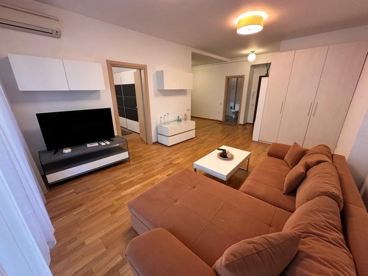 Apartament cu 2 camere semidecomandat în Herăstrău