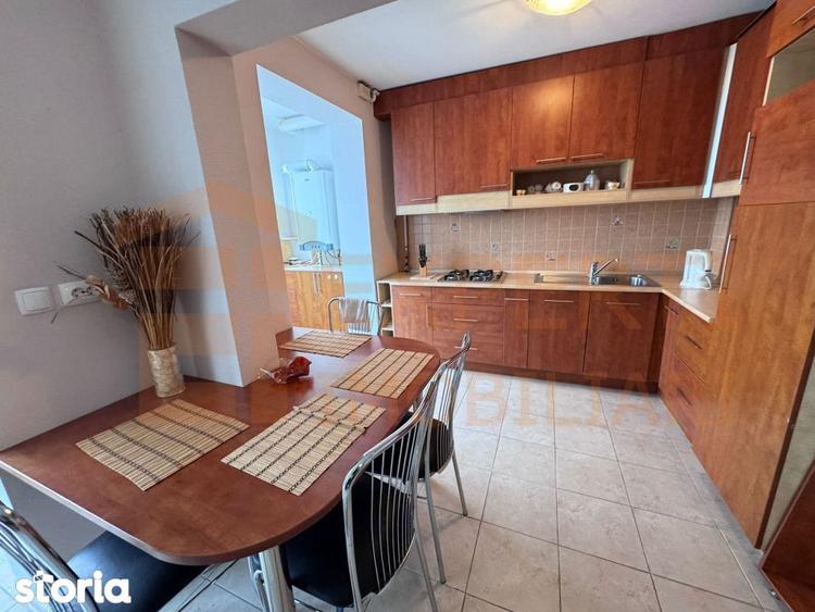 Apartament cu 3 camere decomandat, mobilat în Central