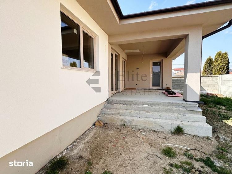 Casa de vanzare cu 4 camere in Sanmartin, Bihor - 6